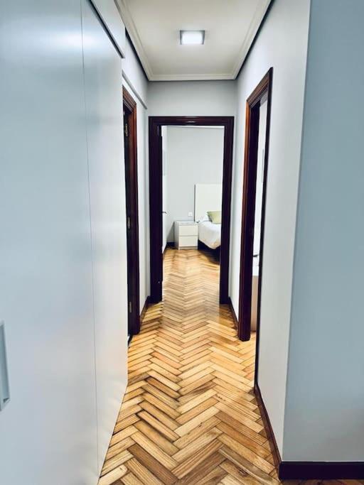 Apartamento En El Centro De Vigo 2 Habitaciones Eksteriør billede