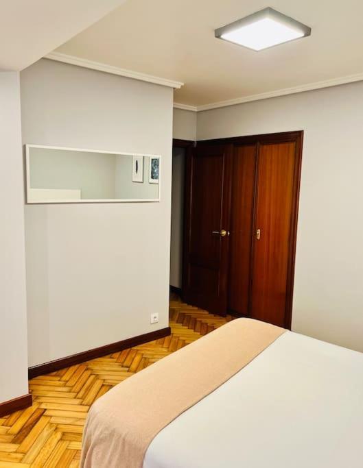 Apartamento En El Centro De Vigo 2 Habitaciones Eksteriør billede